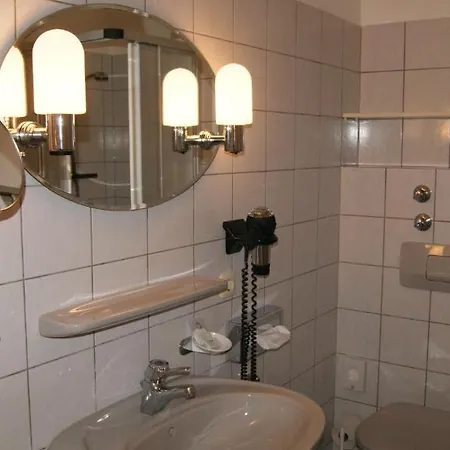 Hotel Deutsches Haus 3*
