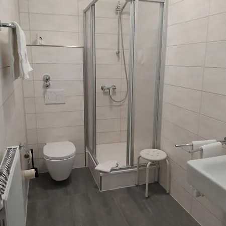 Deutsches Haus Hotell Blomberg (North Rhine-Westphalia)
