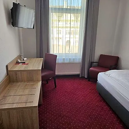 Deutsches Haus Hotel Blomberg (North Rhine-Westphalia)