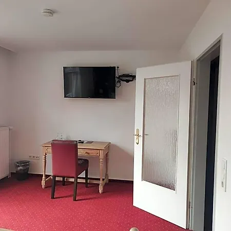 Hotel Deutsches Haus 3*