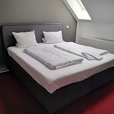 Hotel Deutsches Haus 3*