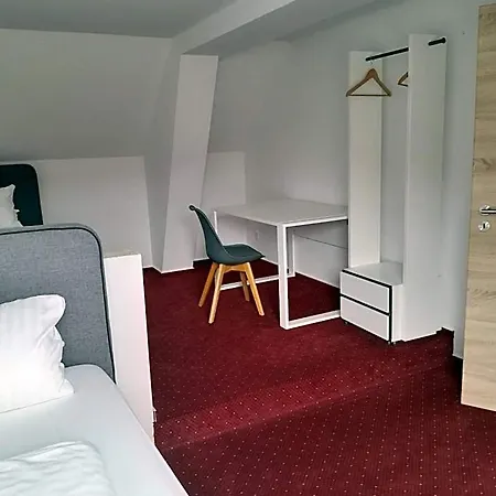 Deutsches Haus Hotel 3*