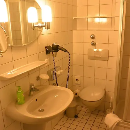 Deutsches Haus 3*