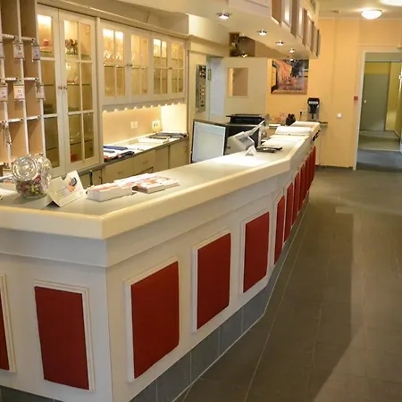 Hotel Deutsches Haus 3*